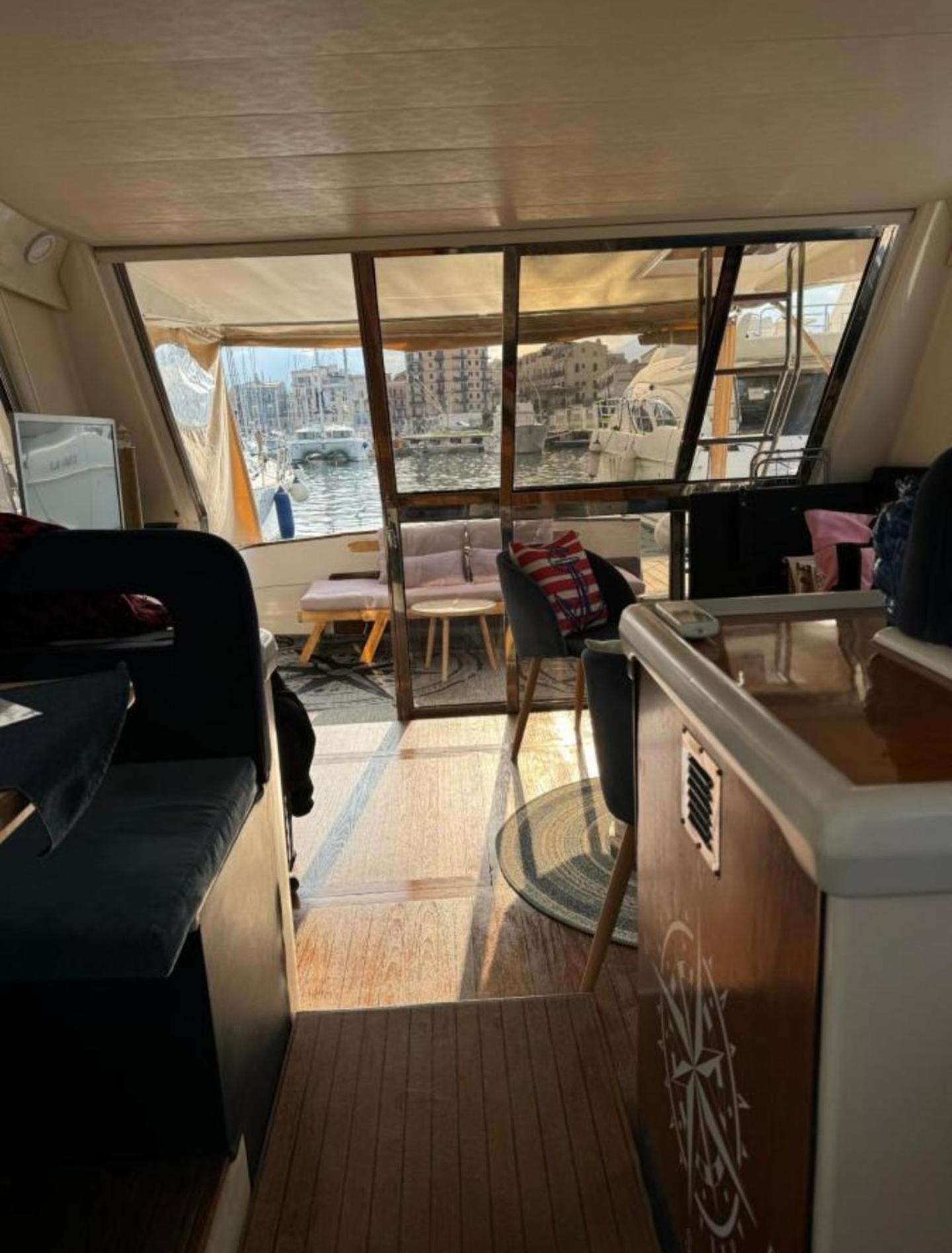 ホテル Panaby - House Boat パレルモ エクステリア 写真